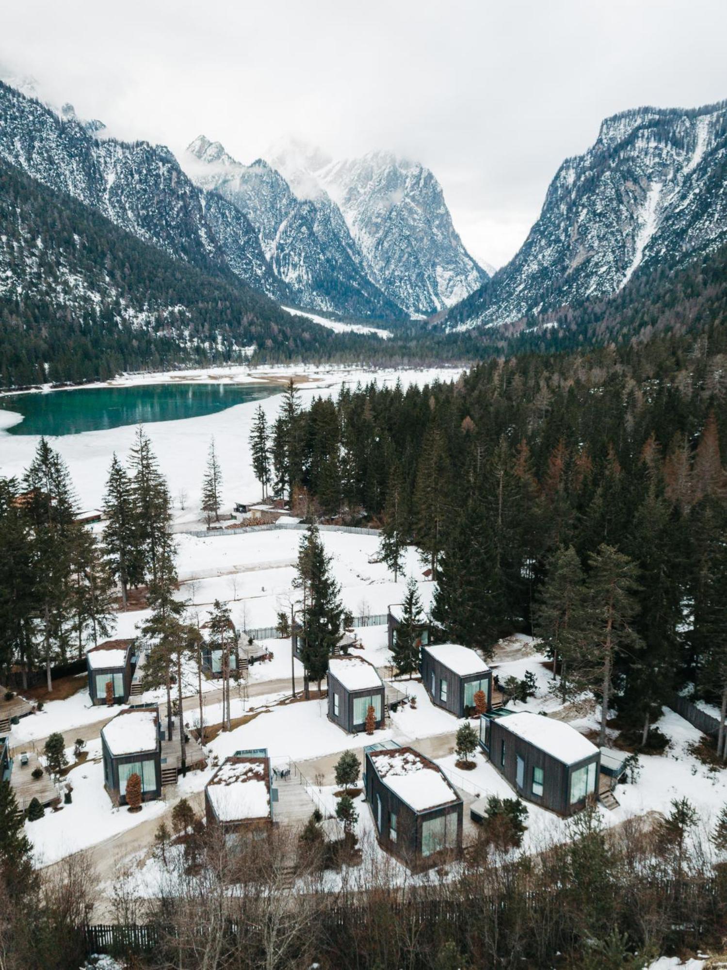 Skyview Chalets Am Camping Toblacher See Ngoại thất bức ảnh